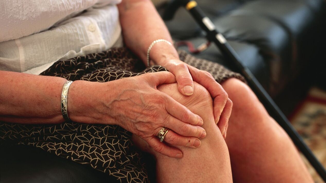 Térd arthrosis idős nőben